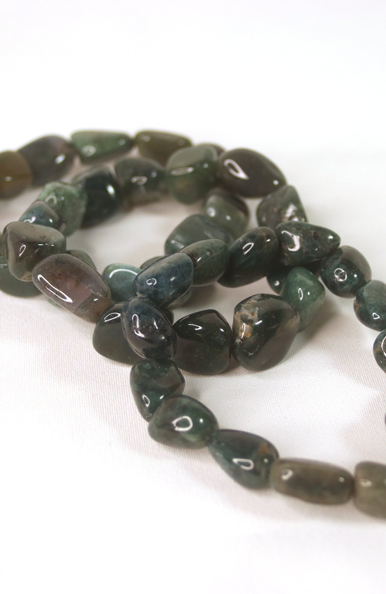 Moss Agate Tumbled Stone Bracelet